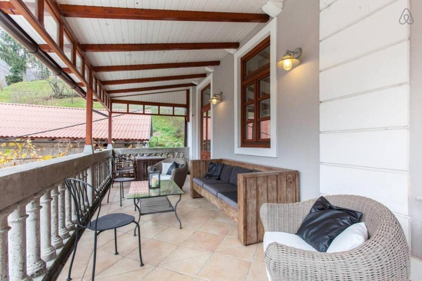 Stylish Penthouse With Large Terrace Lägenhet Most na Soči Exteriör bild